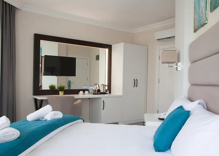 Budget King Room